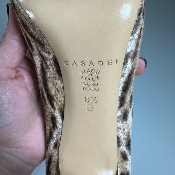 CASADEI featured in VOGUE calf hair Leopard pump heels gold sz 8.5 - Picture 9 of 9